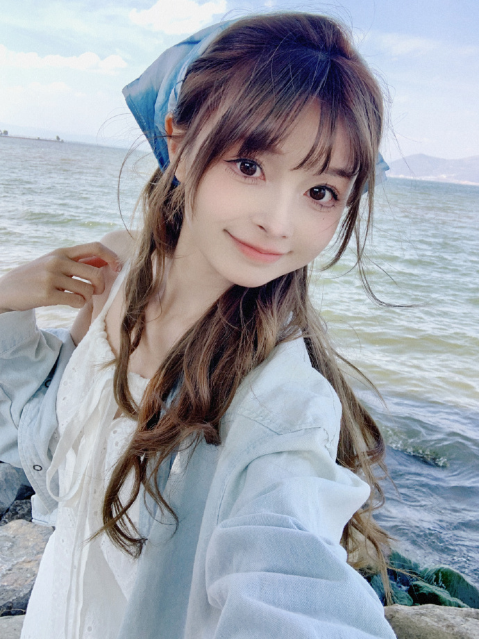 素媛 封面